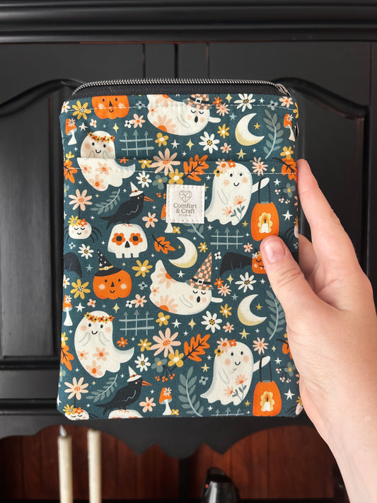 Ghostly Garden Kindle Sleeve