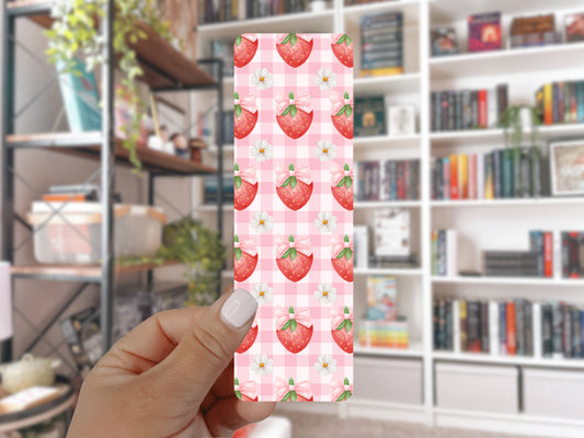 Americana Strawberry and Daisy Bookmark